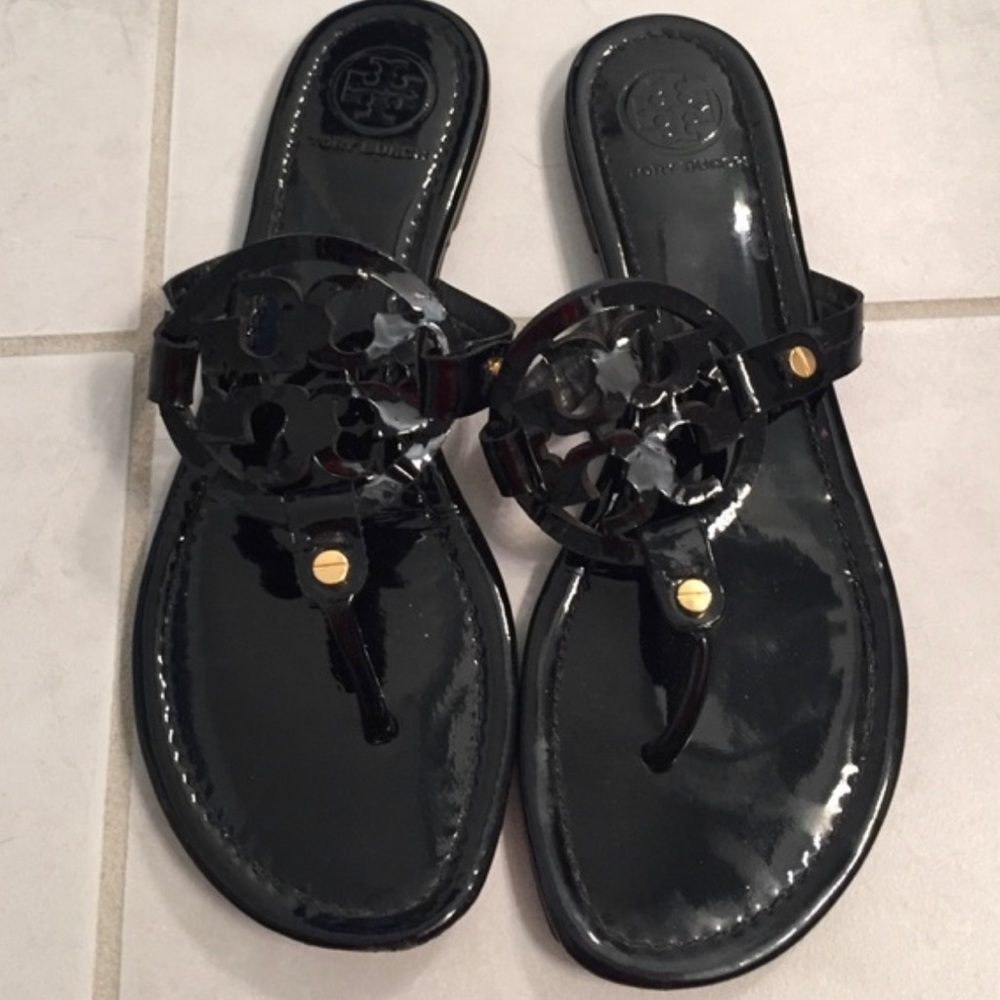 Tory Burch Patent leather sandals in great condition